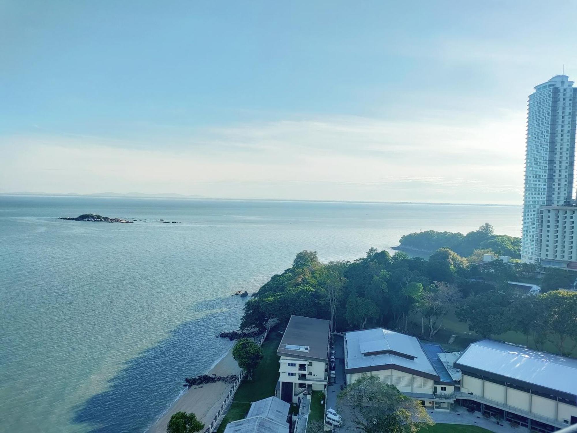 Rainbow Paradise At Tanjung Bungah Tanjung Bungah  Exterior foto
